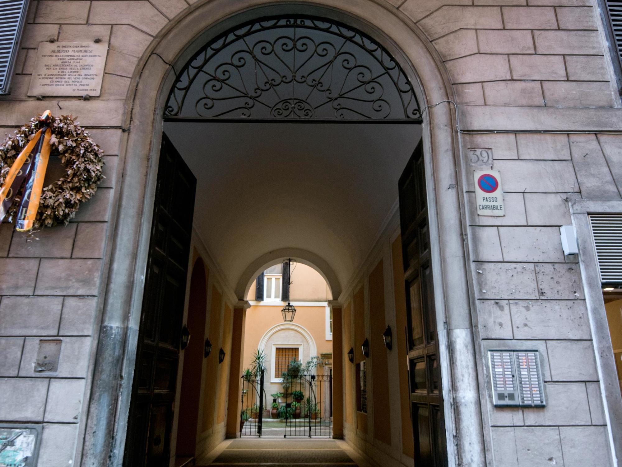Assunta Domus Roma