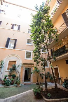 Affittacamere Assunta Domus Roma